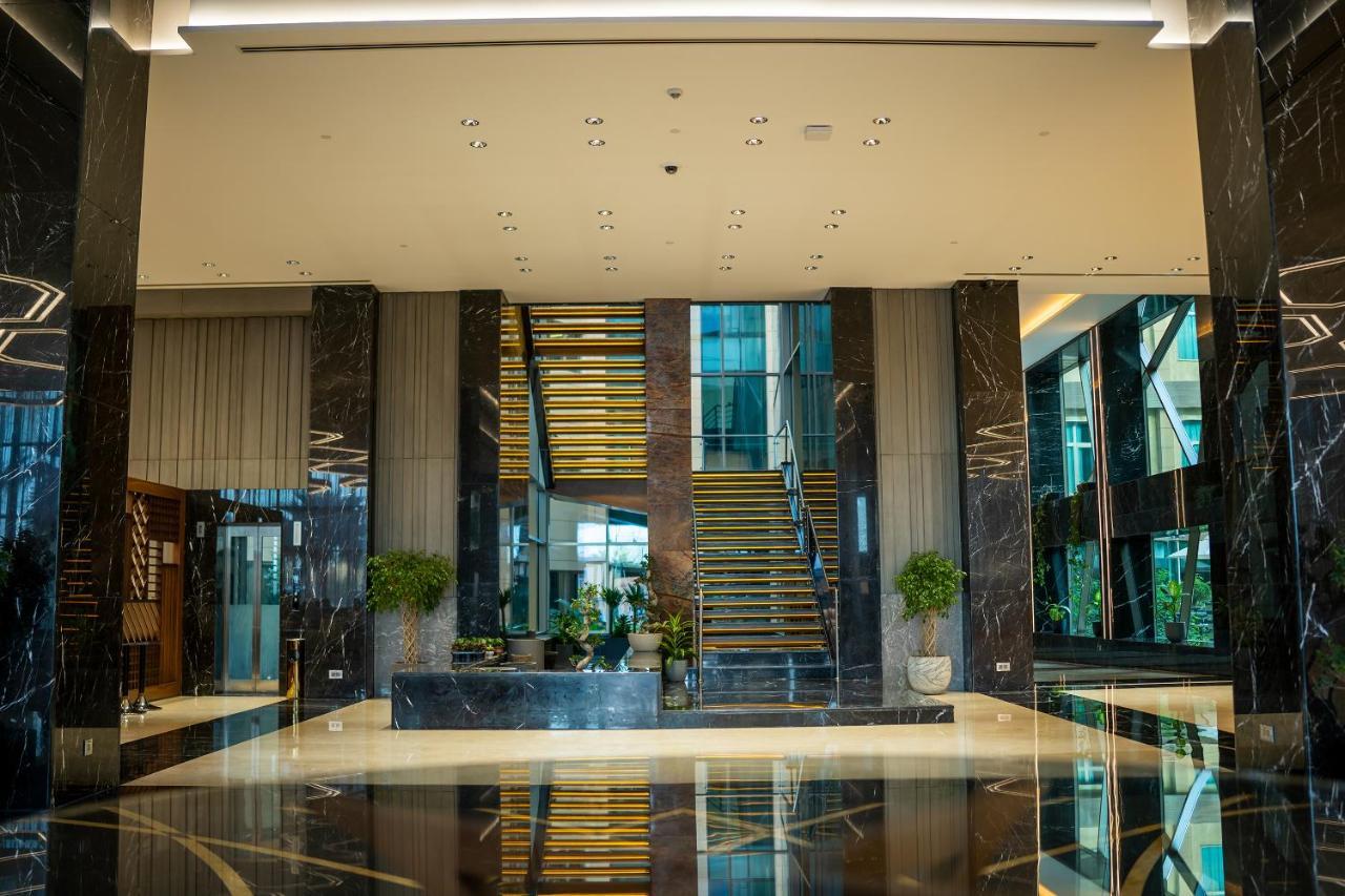 Grand Millennium Al Seef Basra Buitenkant foto