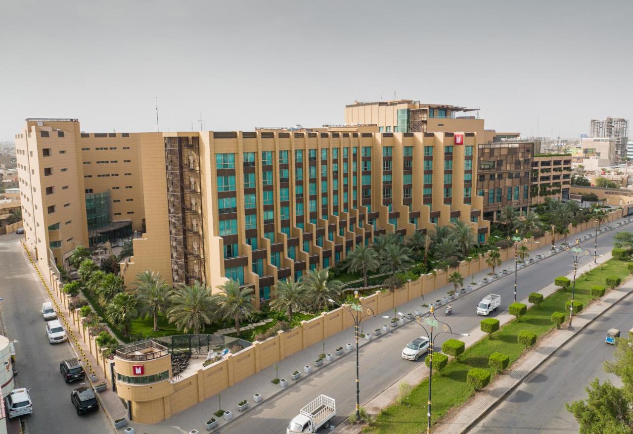 Grand Millennium Al Seef Basra Buitenkant foto