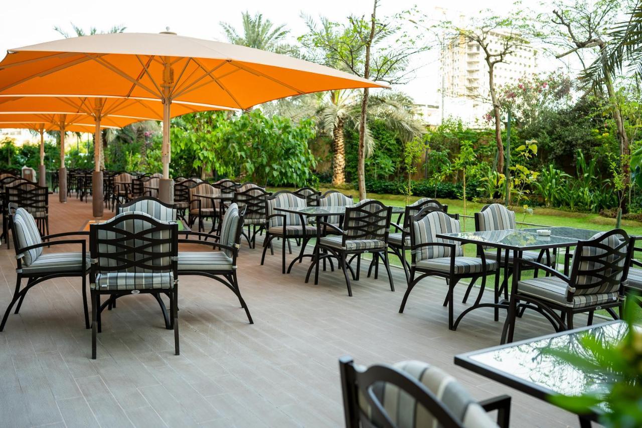 Grand Millennium Al Seef Basra Buitenkant foto